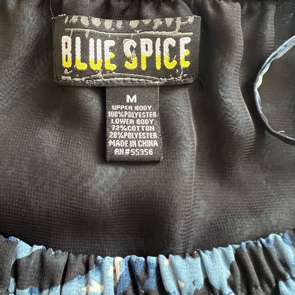 Blue Animal Print Denim Romper Size Medium - Picture 6 of 7